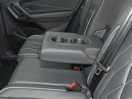 2023 Volkswagen Tiguan L 330tsi Fwd Smart Edition SUV innerhalb der Antriebsstraße FWD P0000099