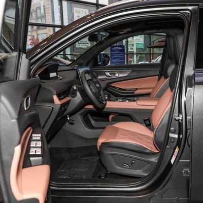 2023 Changan Qiyuan Q05 60 PRO Plug-in Hybrid-Auto mit geschlossener Karosserie und Materialien
