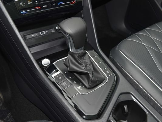 VW Volkswagen Tiguan L 2023 Umgestaltet 330tsi 2WD Zhixiang Version FWD Antrieb Benzin