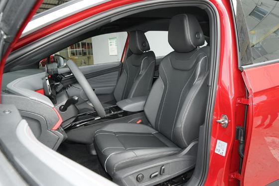 Geschlossene Karosserietype Volkswagen ID. 4 X 2023 Pure Enjoyment Edition mit Linksherren