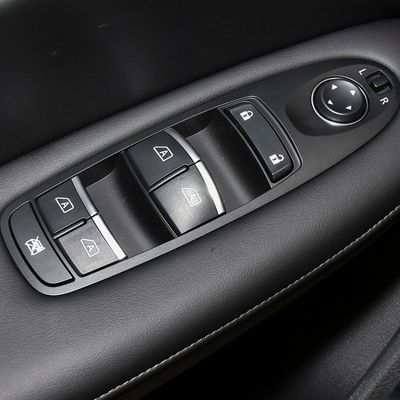 Benzin Qx50 4WD SUV 2,0 t Kraftstofffahrzeug SUV/Mini/Smart/Used/ für SUV/Mini/Smart/Used/