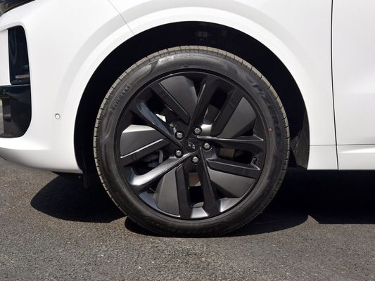 2024 L6 Max Elektrofahrzeug Hybrid/Range Extended Car Energiefahrzeug mit Linkslenkung