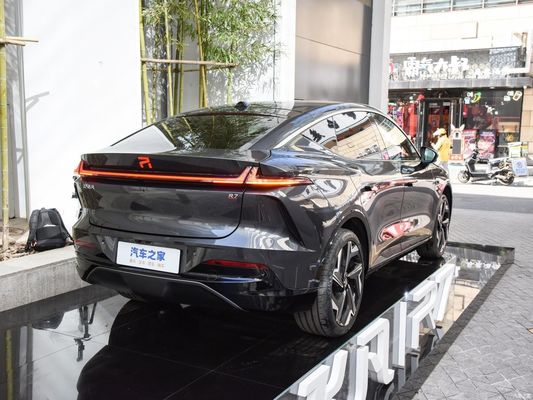 Pure Electric BEV Elektrofahrzeug EV Rising Auto R7 2023 Leistungsbildschirmmeister