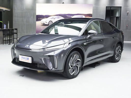 Rising Auto R7 2023 RWD Screen Master Elektrofahrzeug mit rein elektrischer Energie