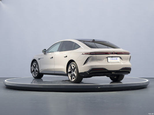 Elektrofahrzeug EV Hatchback Rising Auto F7 2023 Langstrecken-Pro-Auto mit und 5 Sitzplätzen