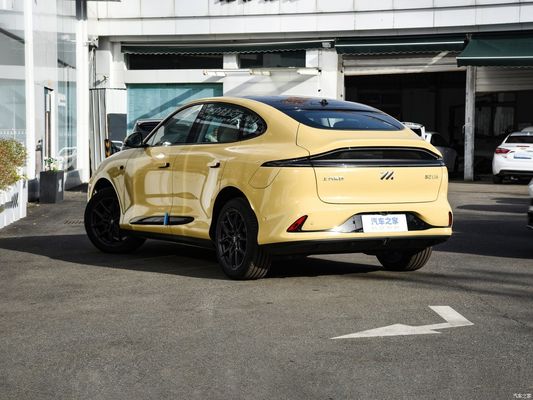 SUV iM Motors LS6 2023 Max Standard Die perfekte Kombination aus Stil und Effizienz