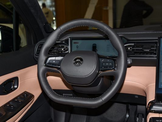 400kw 2022 Nio Es8 7-Sitzer EV SUV Frontfederung Form Doppel Wishbone Unabhängige Federung