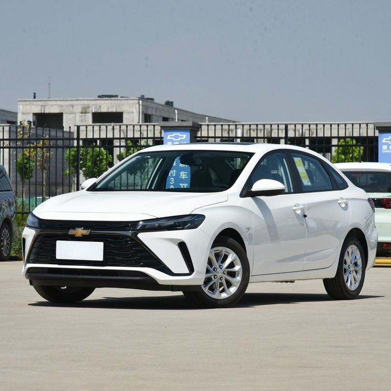 2024 Monza 1.5L Dual Clutch Enjoy Edition Benzinfahrzeug Gebraucht/Elektrofahrzeug mit Chevrolet Cruze