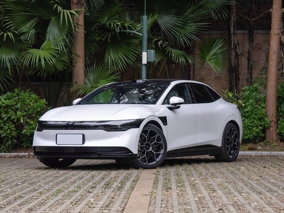 4865x1900x1450 Zeekr 007 4WD 100kwh/75kwh Smart Driver Edition EV Elektroauto mit 1