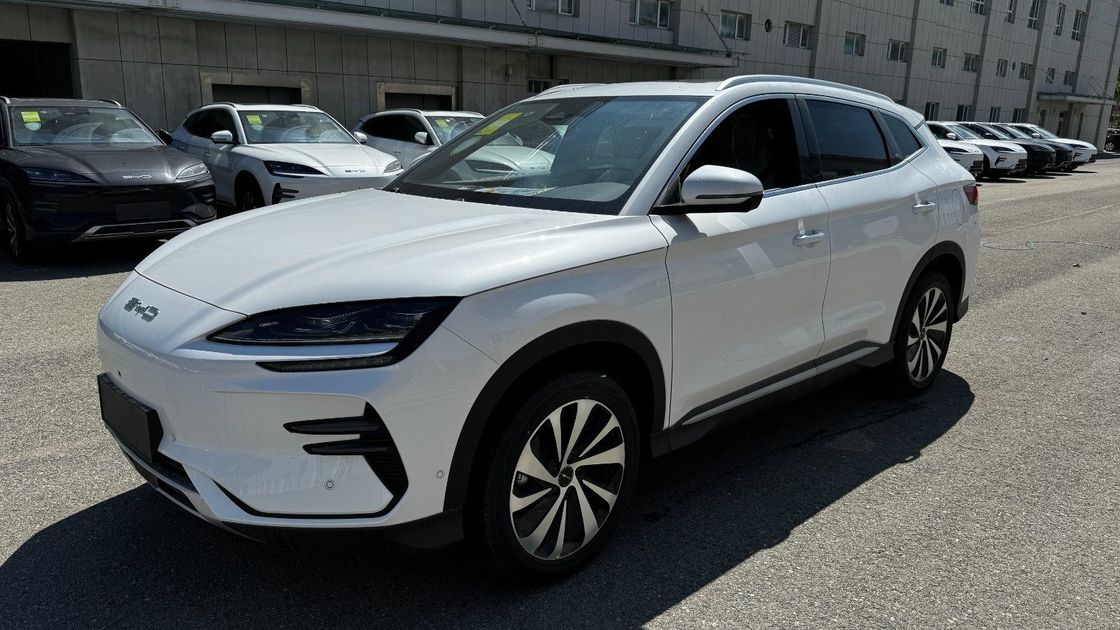 2023 EV Byd E2 Luxury Edition Rein Elektroauto Gebraucht/ geschlossener Karosserieart Weiße Ausgabe