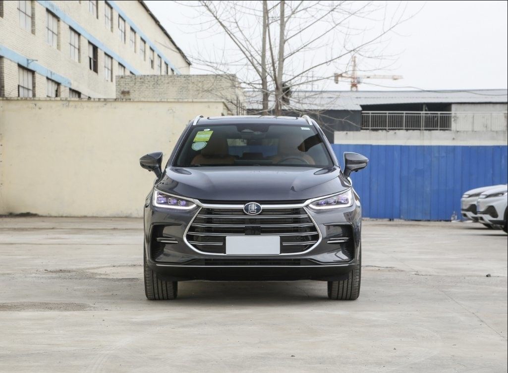 Automatisches Getriebe BYD Tang 2022 EV Elektrofahrzeug 635 km 4WD Flaggschiff-Edition 6 Sitzplätze