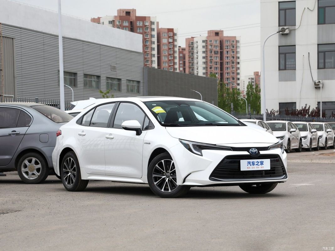 Auto 1.8L Dual-Clutch Hybrid Toyota Levin Limousine Benzinwagen mit Anpassungsoption