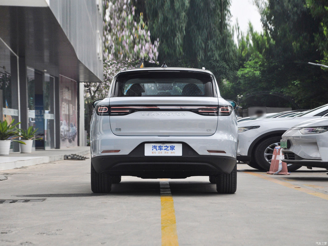 Elektroauto SUV Elektrofahrzeug EV Leap C11 2023 Vollelektrisch 500 Zhixiang 5 Sitzplätze