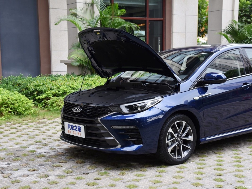 Wählen Sie Ihre Chery Arrizo5 Plus Xiaoai 1.5t CVT Limousine Struktur und Kundendienst