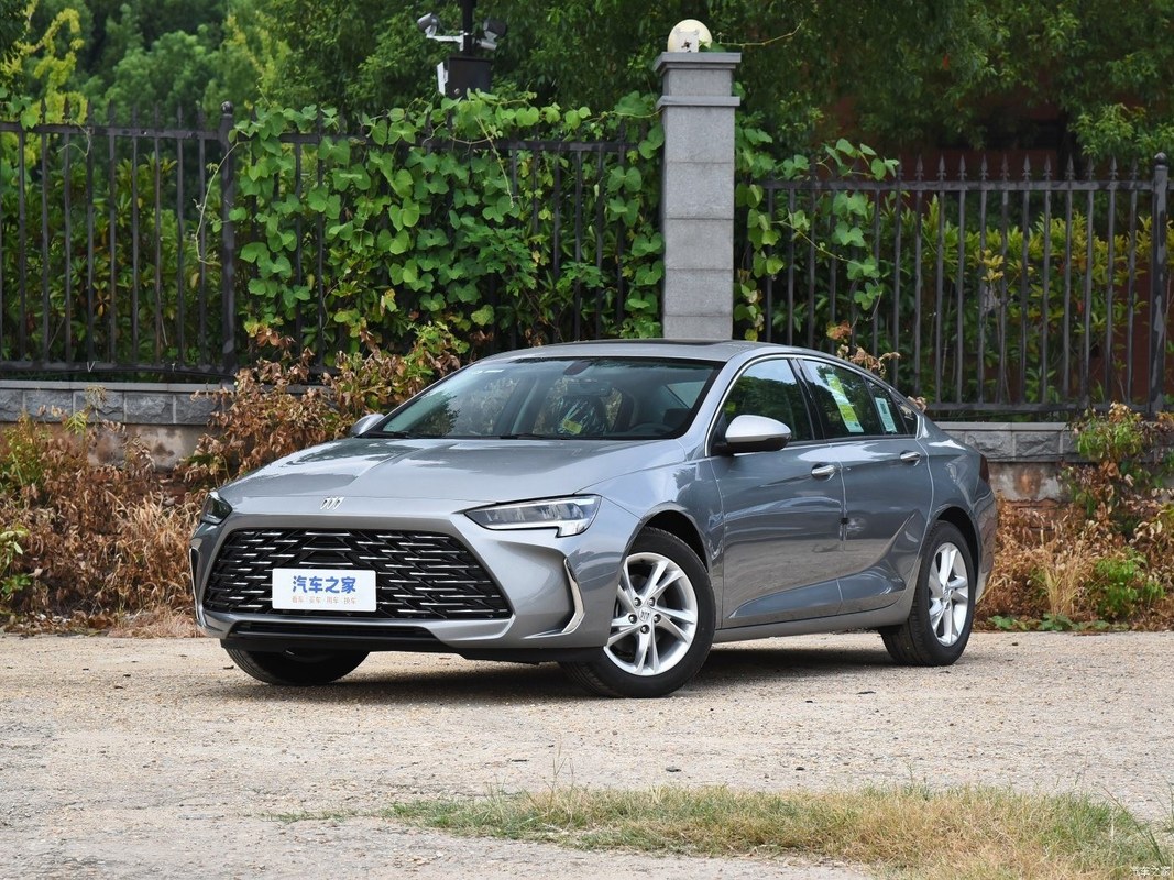 2024 Buick Regal 25t Edition Limousine 1.5L 169 PS L4 mit maximaler Geschwindigkeit von 205 km/h