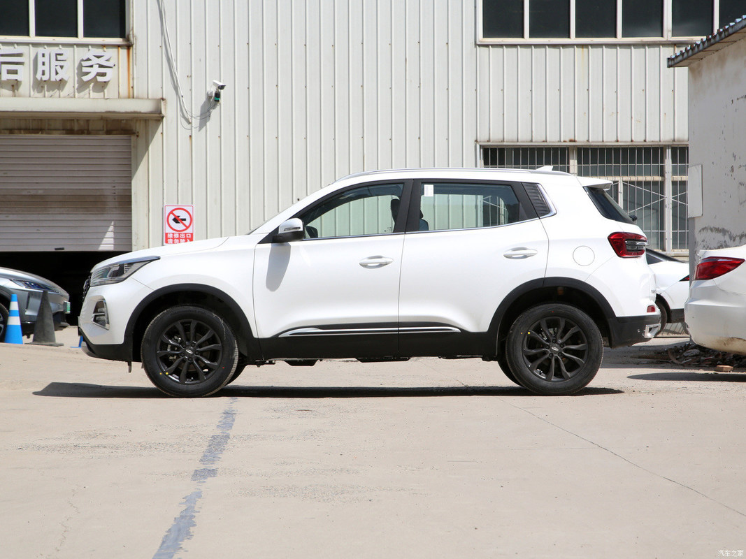 Chery Tiggo5X 1.5L CVT Genießen Autos Kraftstoff Typ Benzin Lenken links