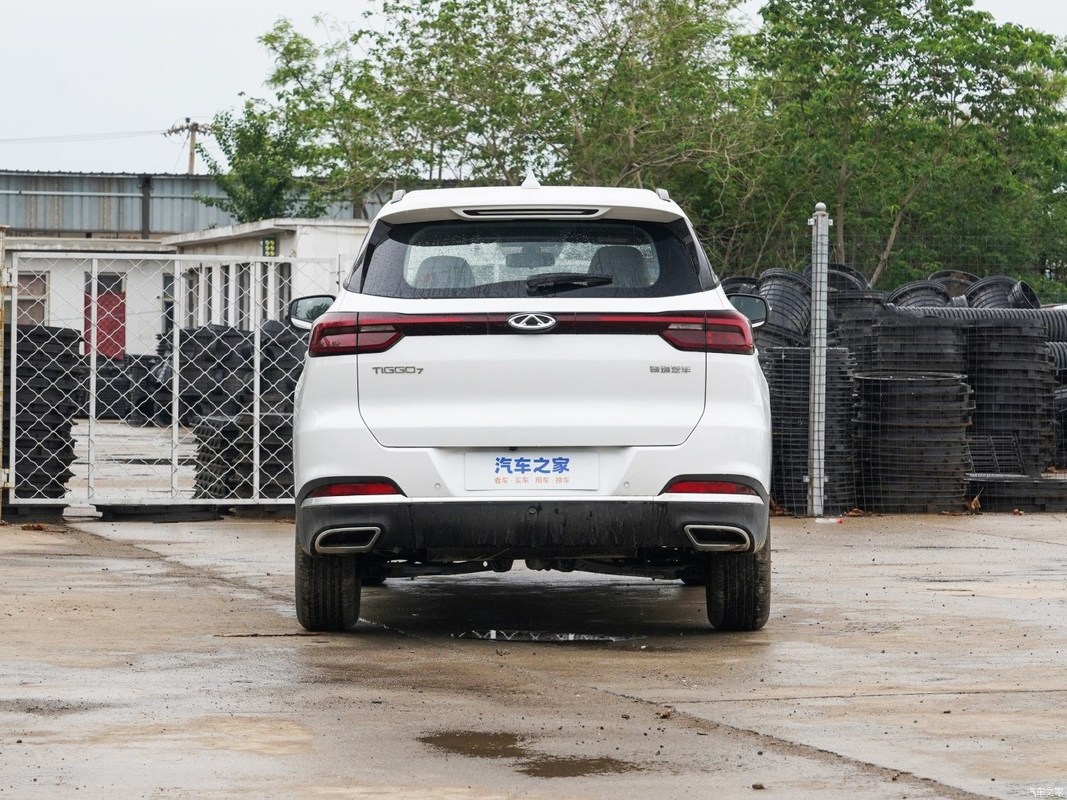 Chery Tiggo7 Superpower 1.6t DCT Superpower Hero Benzinwagen SUV mit Höchstgeschwindigkeit 200