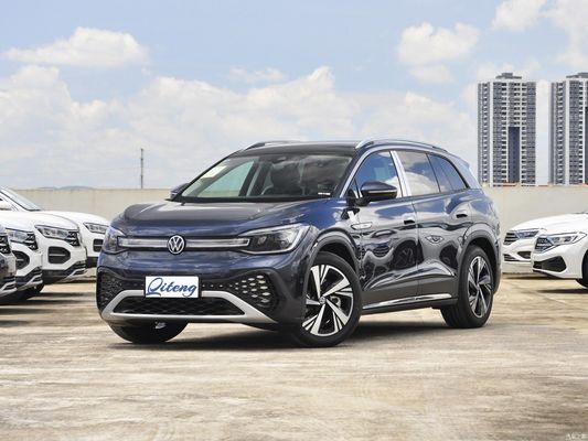 ID6 Long Endurance Version Lite PRO SUV mit blauer Außenfarbe und linkslenker Lenkung